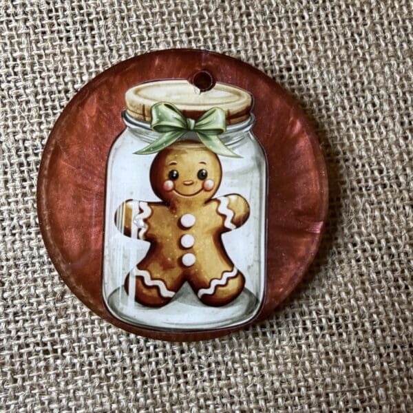 ORNAMENT 8