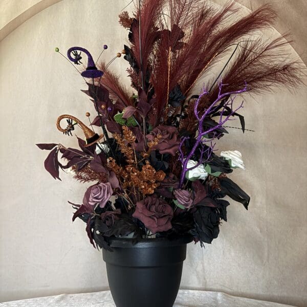 HALLOWEEN BLACK AND RED ROSES 2