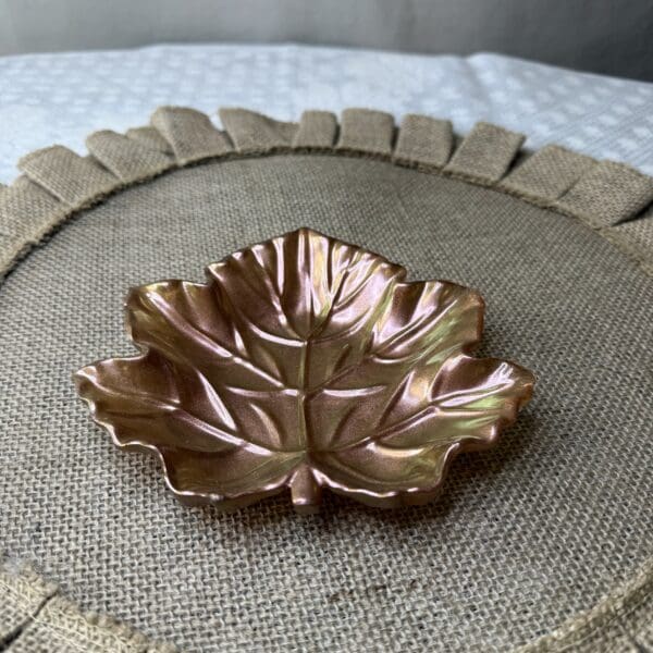RESIN LEAF PLATE