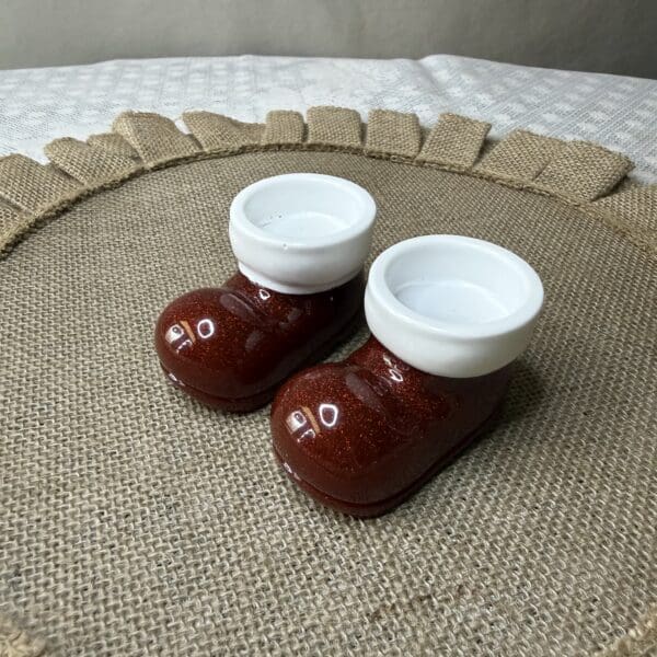 RESIN TEA LIGHT CANDLE SANTA BOOTS W/FAUX CANDLES 2 EA