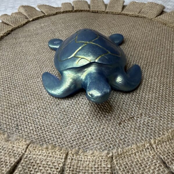 RESIN TURTLE W/RESIN CAMO PAINT