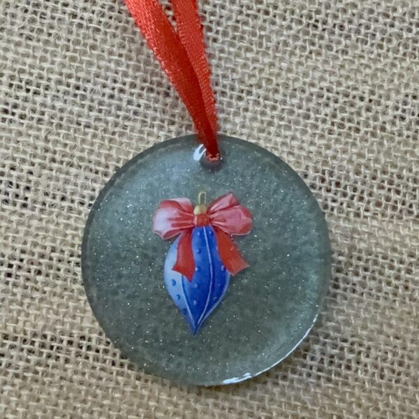 ORNAMENT 37