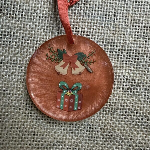 ORNAMENT 45