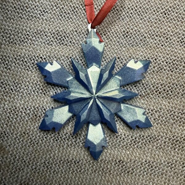 ORNAMENT 52