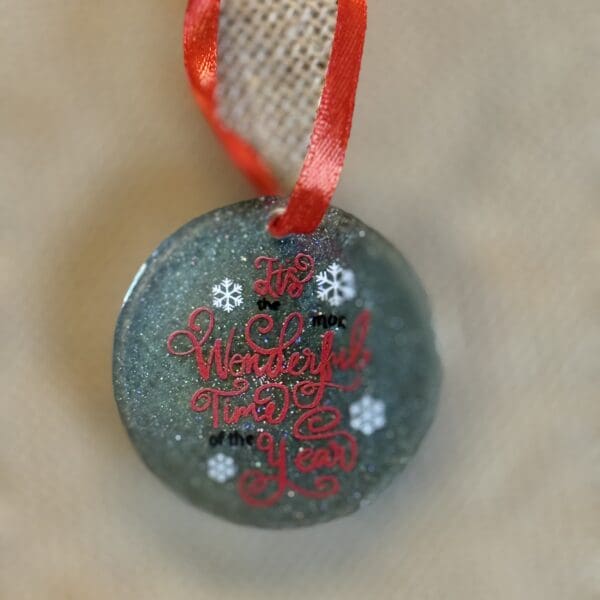 ORNAMENT 61