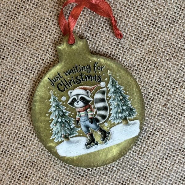 ORNAMENT 67