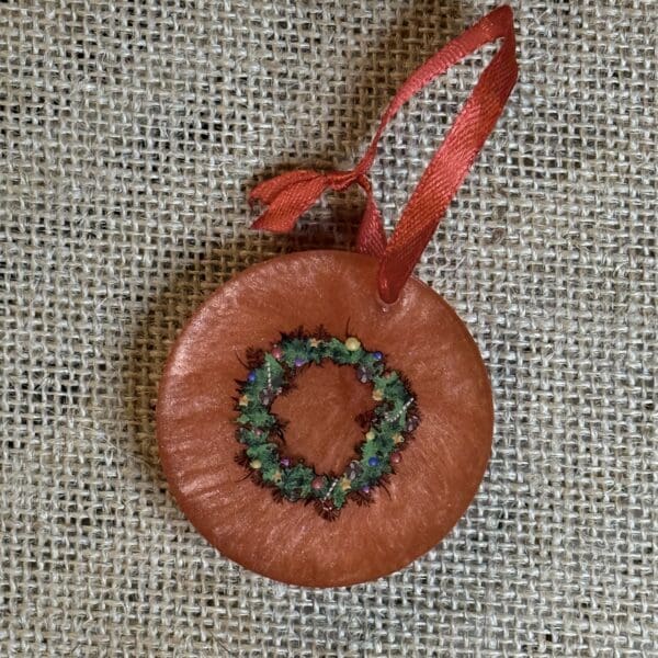 ORNAMENT 75