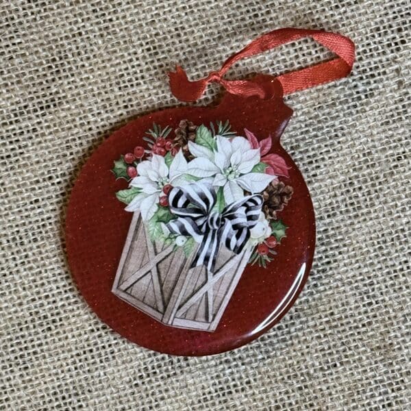 ORNAMENT 76