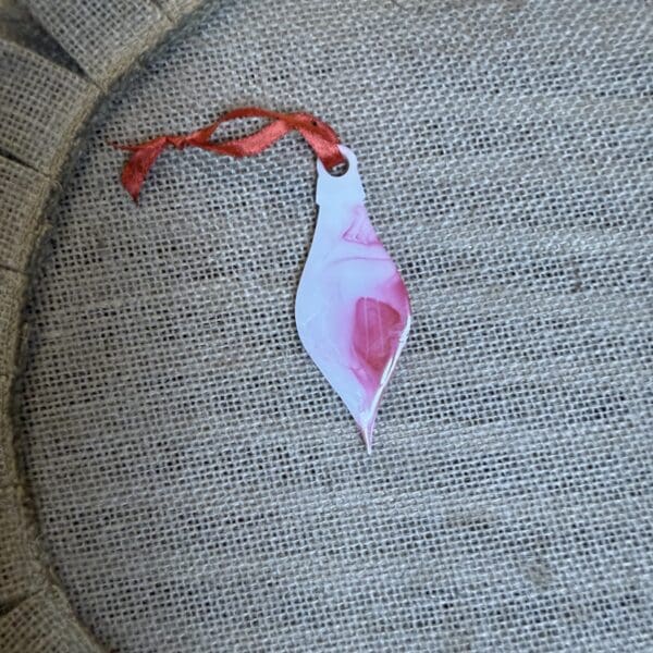 ORNAMENT 111