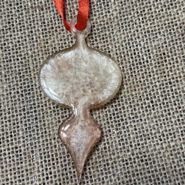 ORNAMENT 140