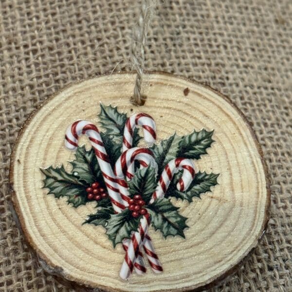 ORNAMENT 304