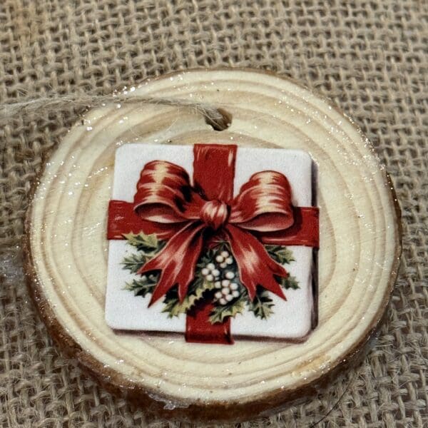 ORNAMENT 290